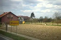 Arrival to Stupno from south