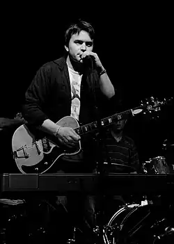Spencer Krug performing in 2009 with Sunset Rubdown.