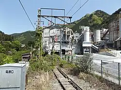 Dead end of track 2