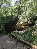 Trail along sandstone formations