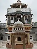 Ek Thambiya Mahal