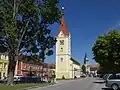 Main square of Wallsee with townhall