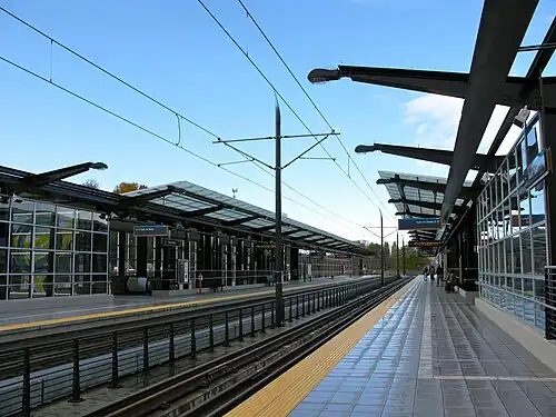 Mount Baker station platform level