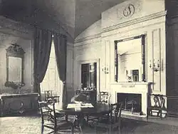 The Family Dining Room in 1907.