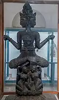 A wooden sculpture depicting Jaggacanda, the syncretic form of Jagata Praksha Malla and his favourite minister, Chandrasekhara Simha[13]