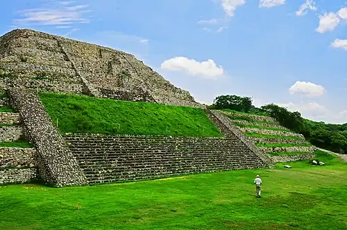 Xochicalco ruins